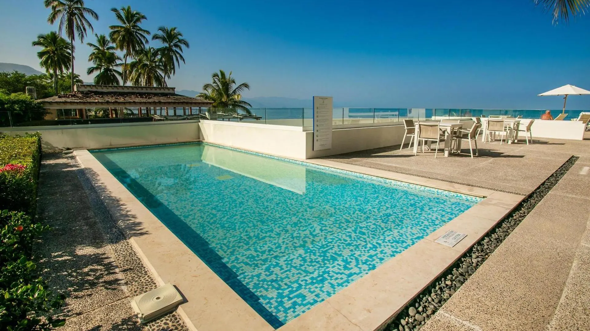 Beachfront X-Large Corner Unit-2 Bdr- Ocean View Puerto Vallarta 0*,  Mexico