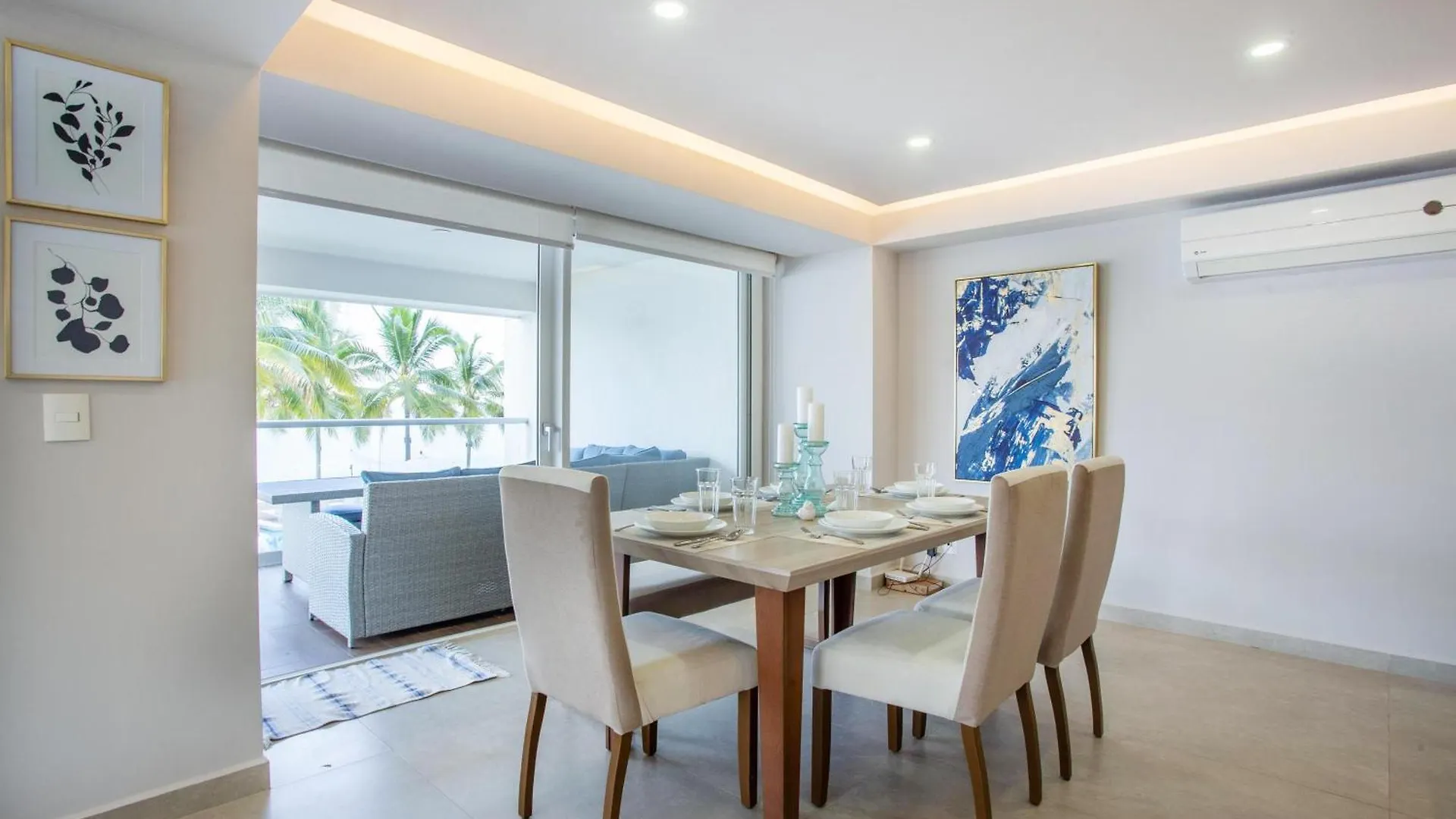 Beachfront X-Large Corner Unit-2 Bdr- Ocean View Puerto Vallarta Holiday home